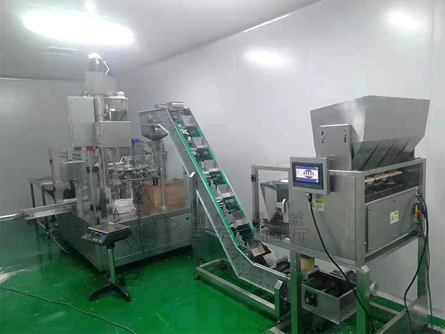 星火全自動食鹽包裝機(jī)械展示