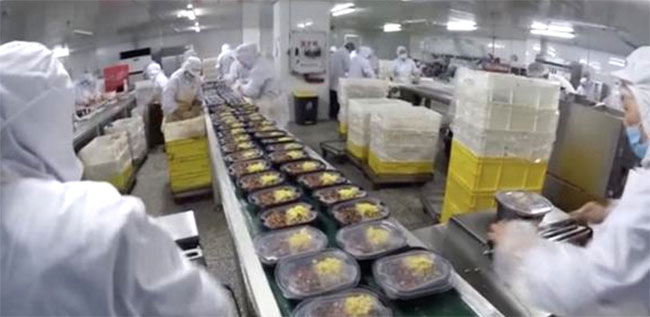 半成品酒店預(yù)制菜包裝封口機(jī)案例展示